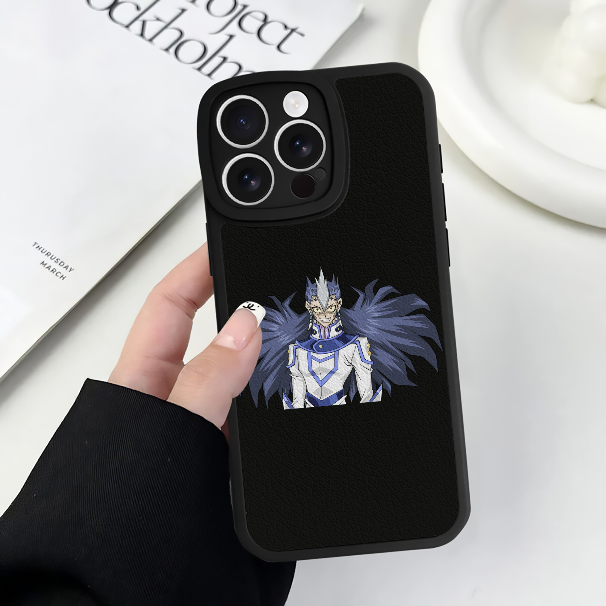 （画像用） 遊☆戯☆王 Yu-Gi-Oh! 【iPhone 16シリーズ対応】シリコンスマホケース（レザー調） 材質：シリコン